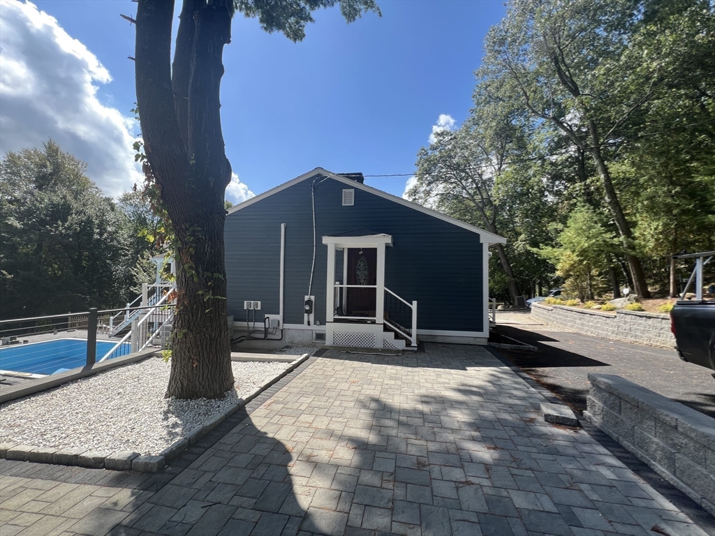 620 Edmands Road Framingham, MA 01701 - Photo 4 of 41