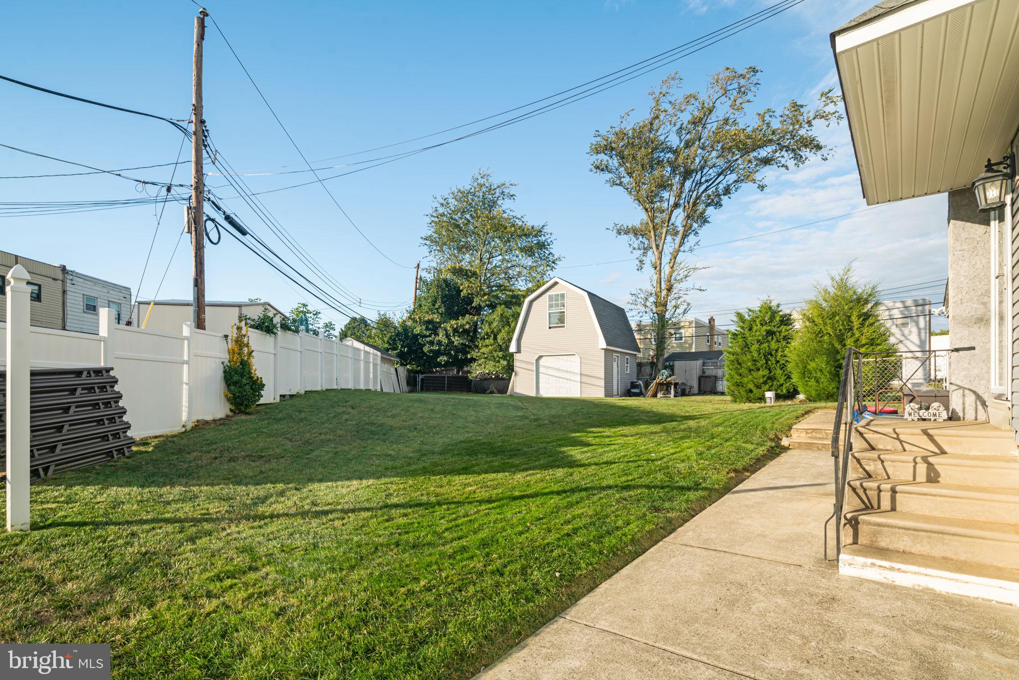 2821 Michael Road Philadelphia, PA 19152 - Photo 23 of 29 Gallery Image 23