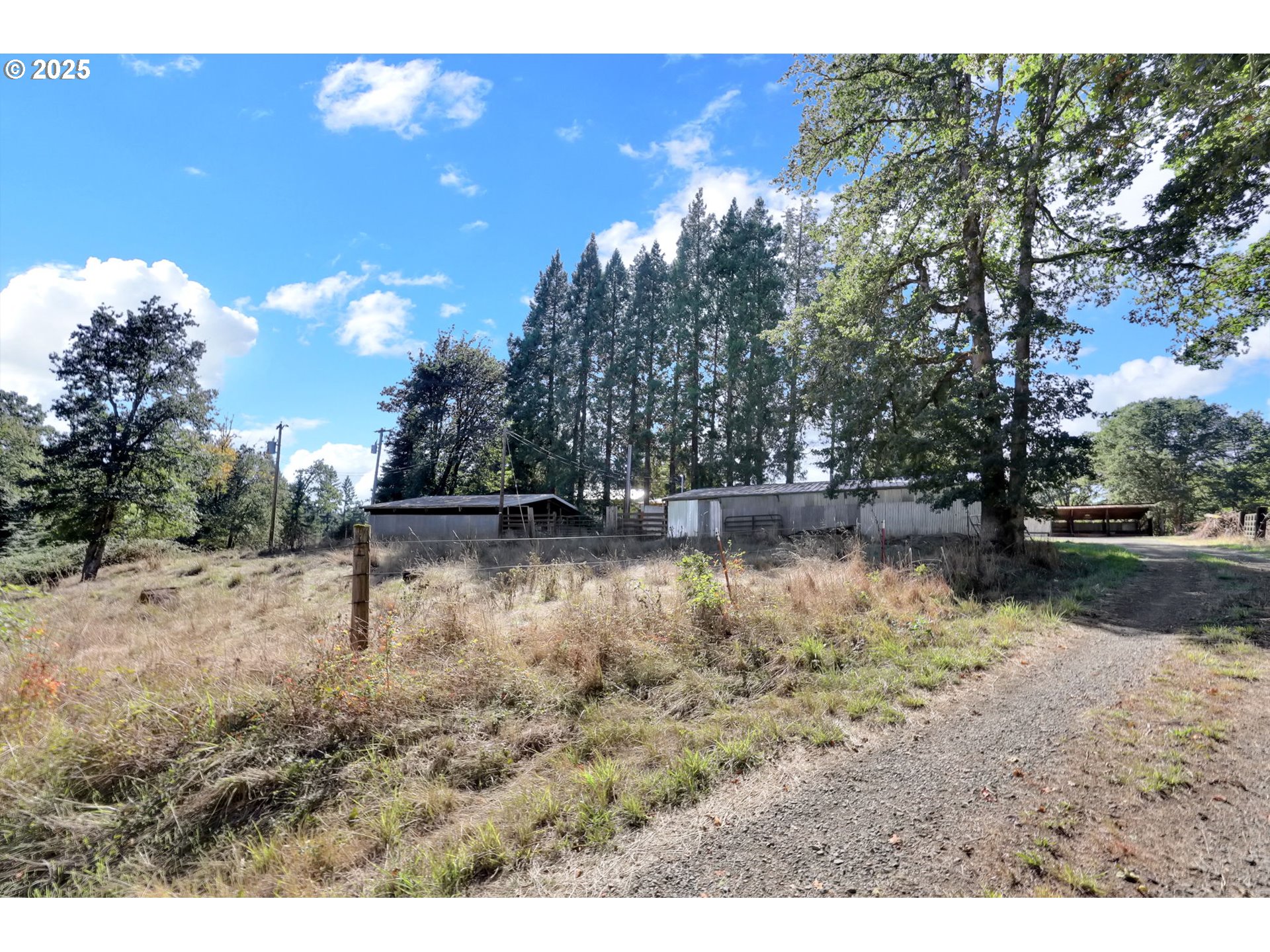 31145 Kenady Lane Cottage Grove, OR 97424 - Photo 45 of 47 a view of lake with outdoor space