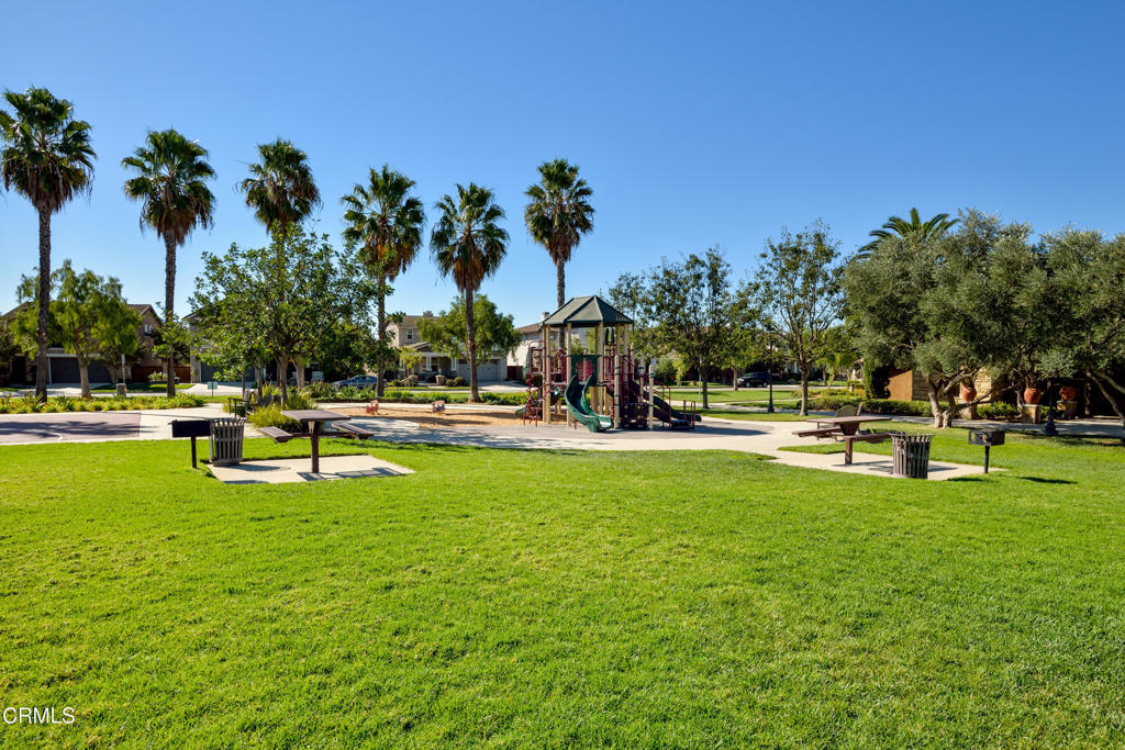 167 Bellafonte Court Camarillo, CA 93012 - Photo 36 of 50 Community Playground