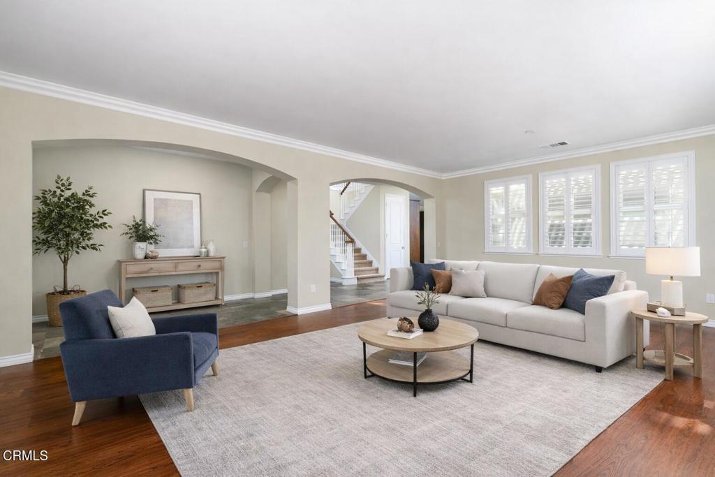 167 Bellafonte Court Camarillo, CA 93012 - Photo 4 of 50 Staged Living Room
