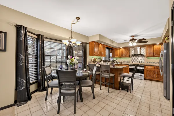 $795,000 | S775 Madison Street, Winfield, IL 60190