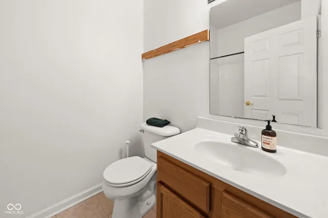 $229,900 | 1064 Laurelwood Lane, Greenwood, IN 46142