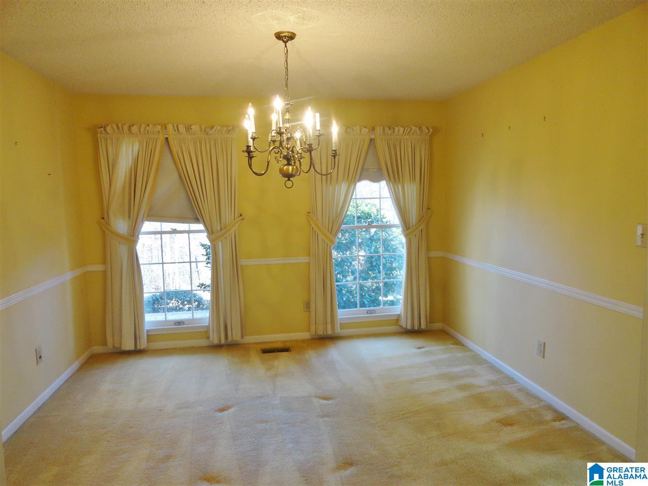 936 Rustic Drive Birmingham, AL 35214 - Photo 6 of 31
