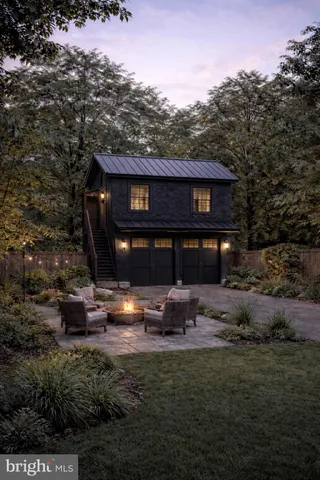 $999,990 | 309 Market Street, Brookeville, MD 20833