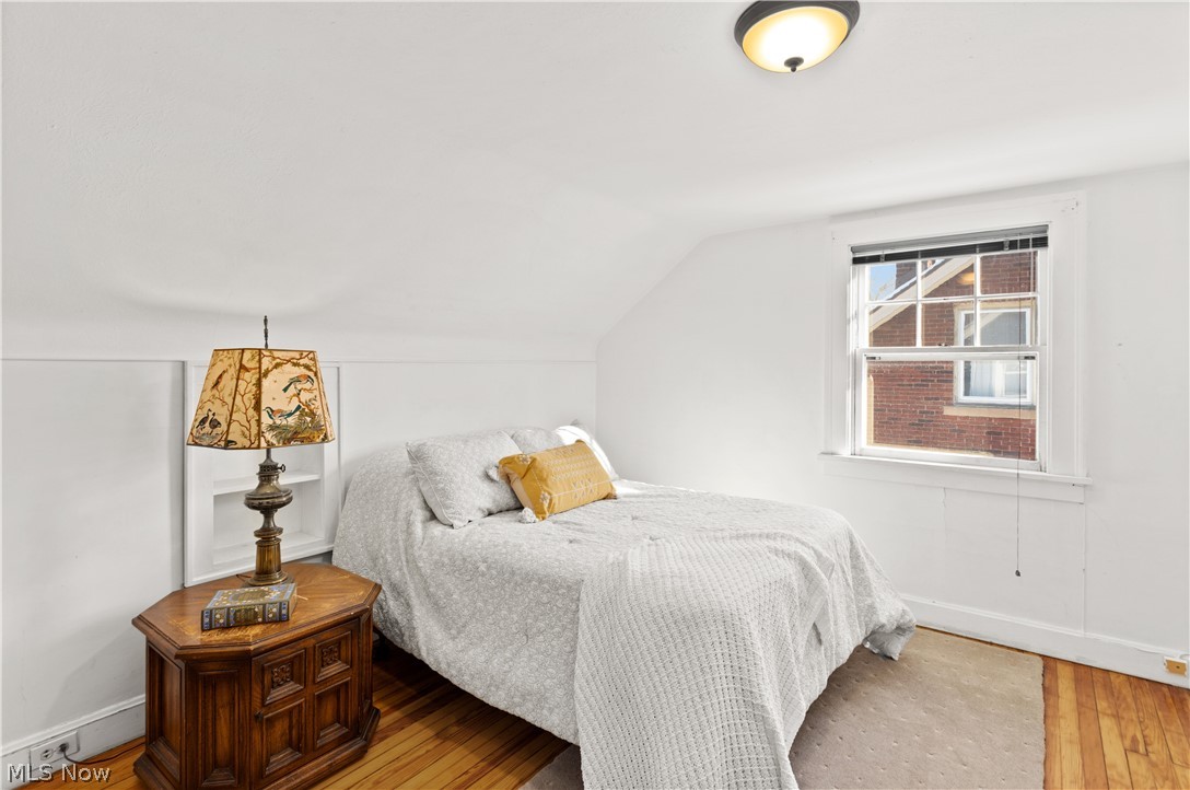 12717 Cedar Road Cleveland, OH 44106 - Photo 30 of 35 Gallery Image 30