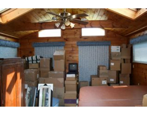 26 Middle Road Acushnet, MA 02743 - Photo 13 of 16 Gallery Image 13