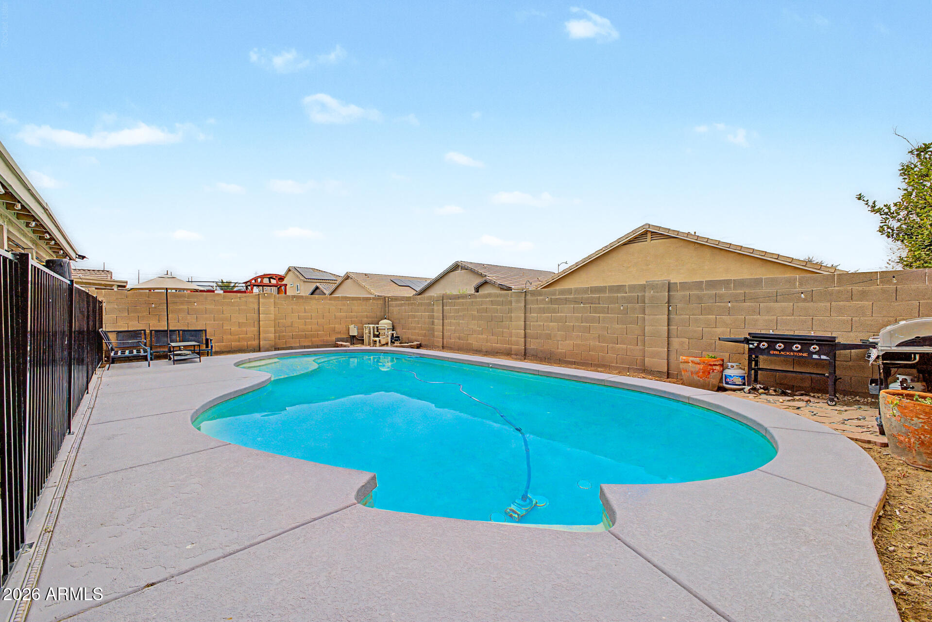 11593 West Retheford Road Youngtown, AZ 85363 - Photo 10 of 44 39 - RETHEFORD 11593