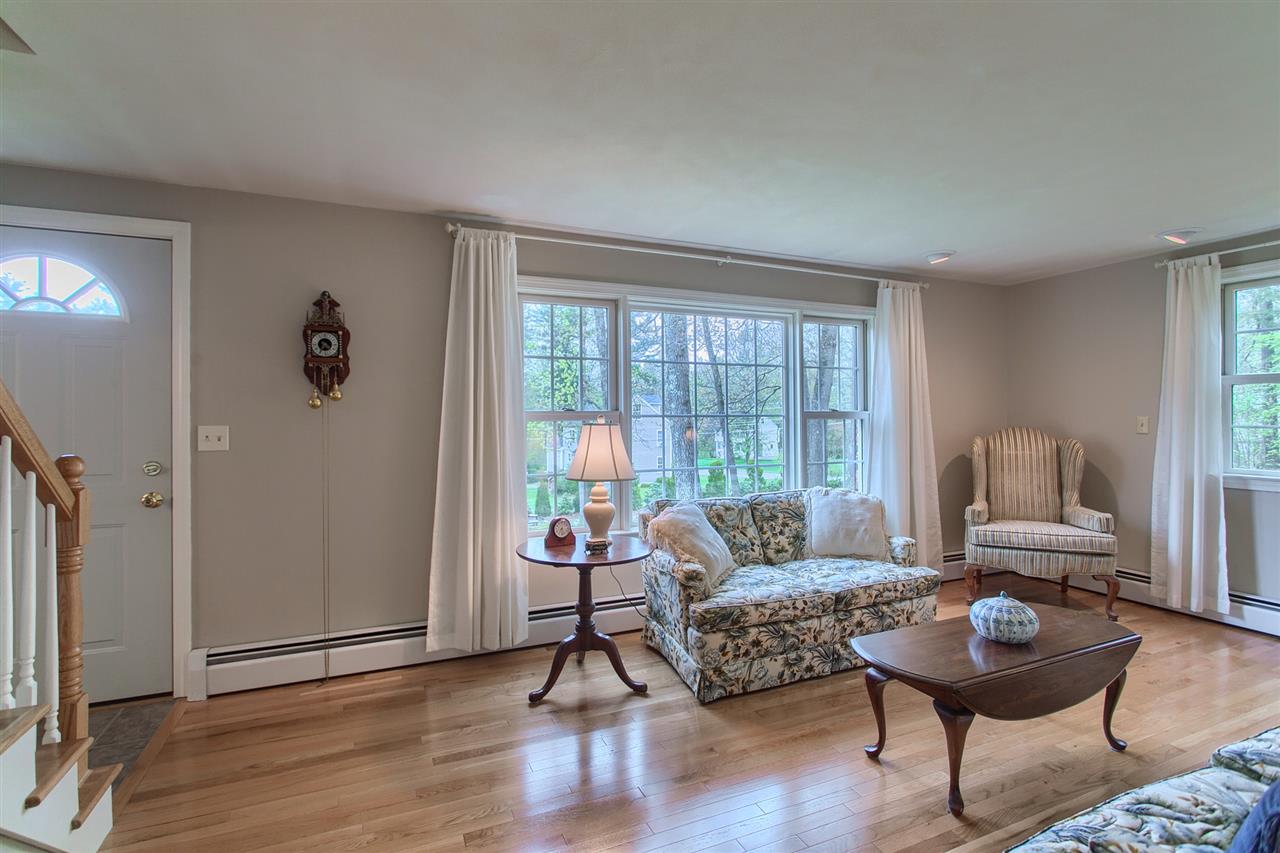 7 Little Nook Road Plaistow, NH 03865 - Photo 3 of 34 Gallery Image 3