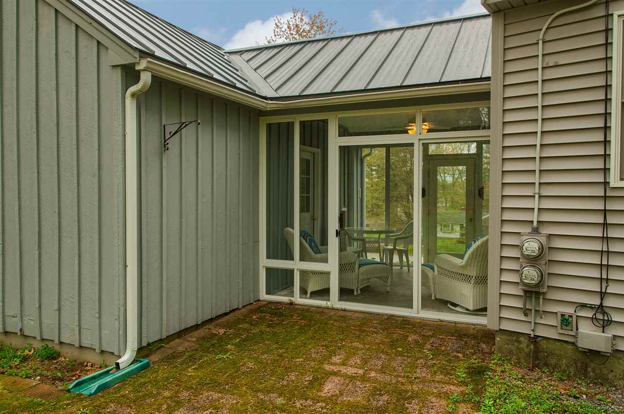 7 Little Nook Road Plaistow, NH 03865 - Photo 27 of 34 Gallery Image 27