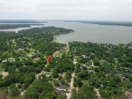 a picture of a park