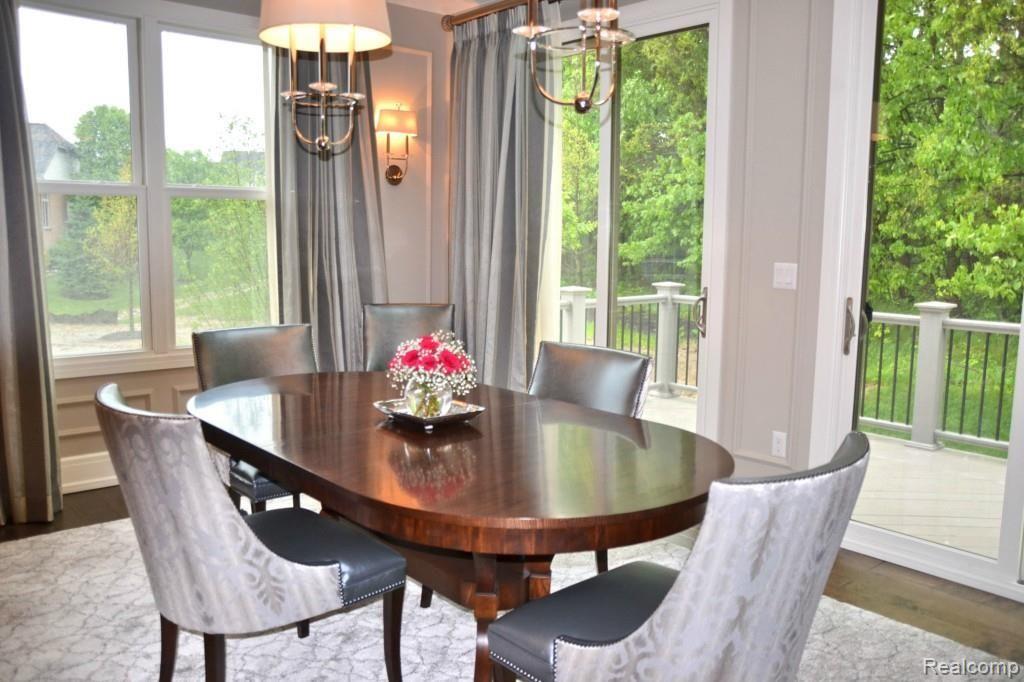 5170 Newport Court Rochester, MI 48306 - Photo 7 of 34 Dining Room Opens To Deck