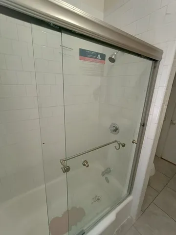 $3,000 | 292 Wilder Street, Unit 2, Lowell, MA 01851