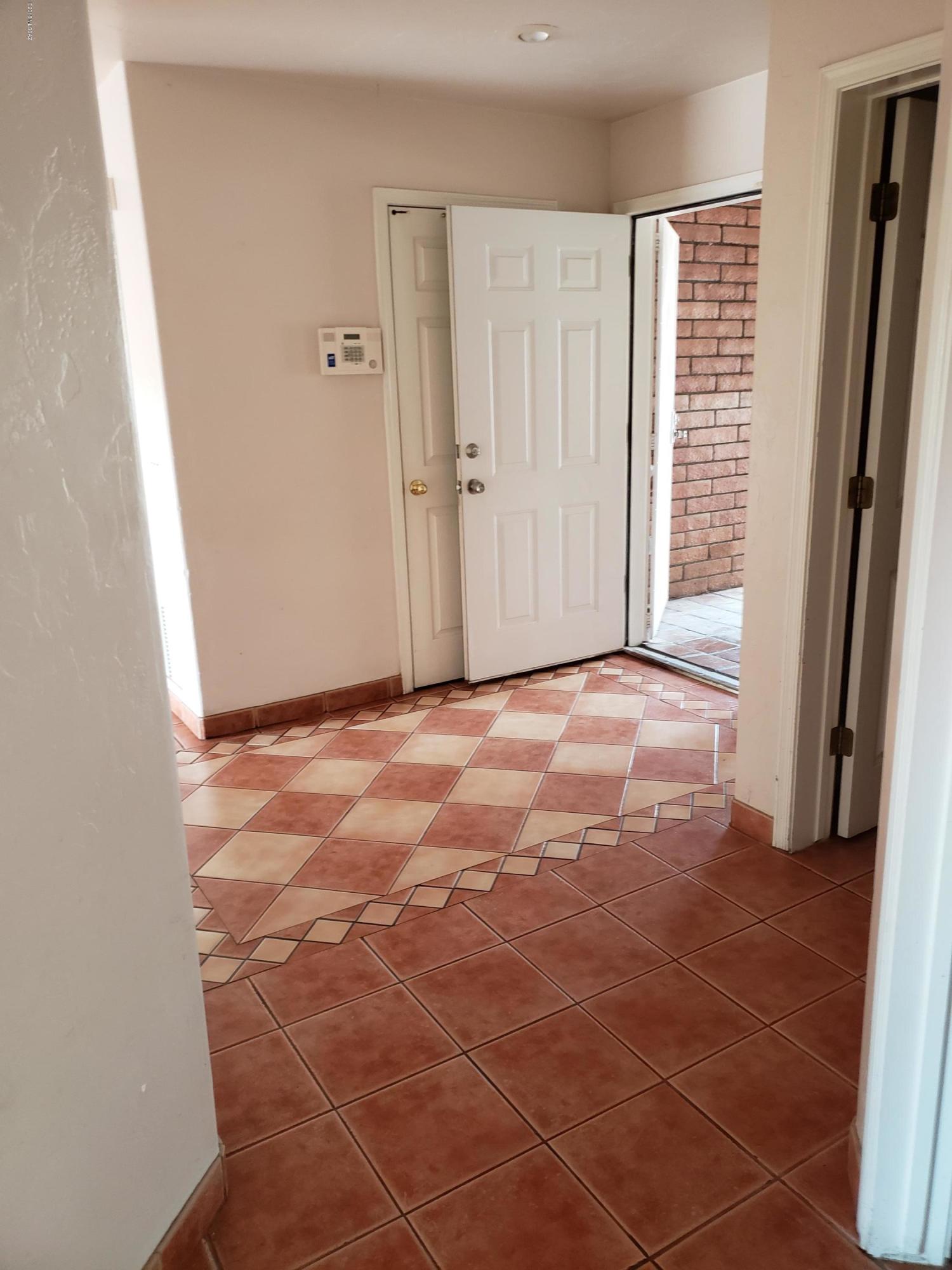 720 West Placita H Rivas Nogales, AZ 85621 - Photo 5 of 11