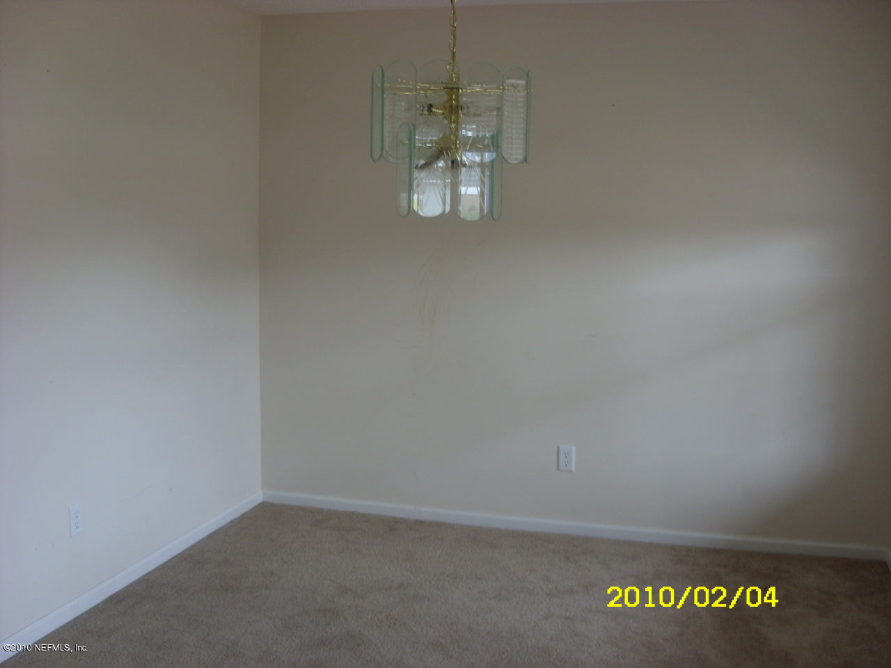 2962 Ravine Hill Drive Middleburg, FL 32068 - Photo 6 of 7 a room with a window