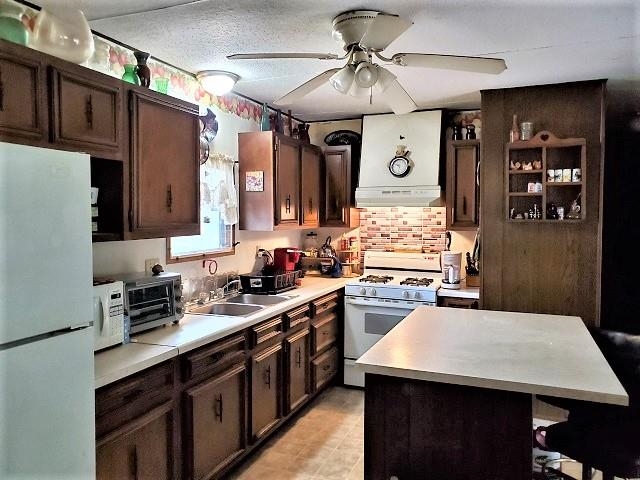 6703 Wickert Road Hale, MI 48739 - Photo 4 of 18 1901954-3.JPG
