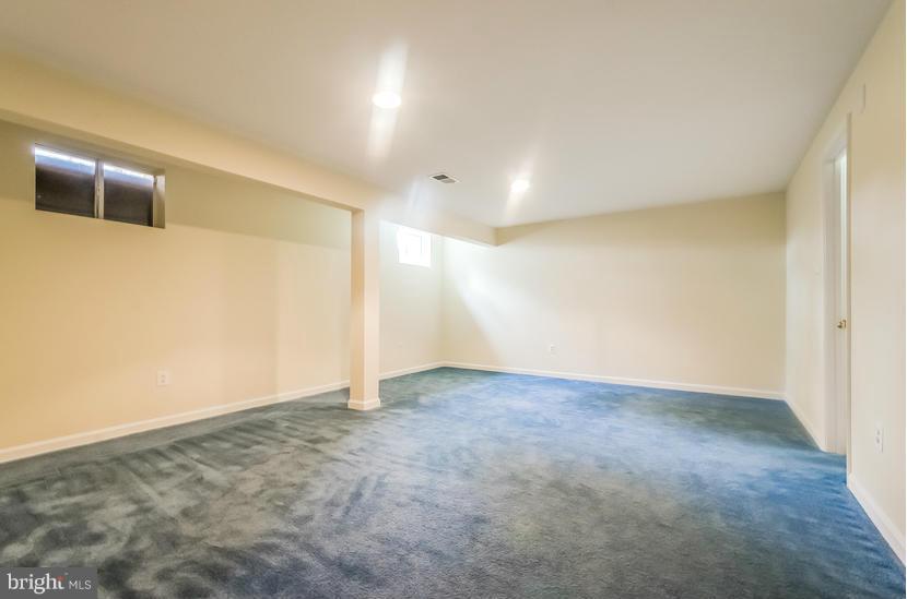 615 Sand Road Severn, MD 21144 - Photo 26 of 30 a view of an empty room