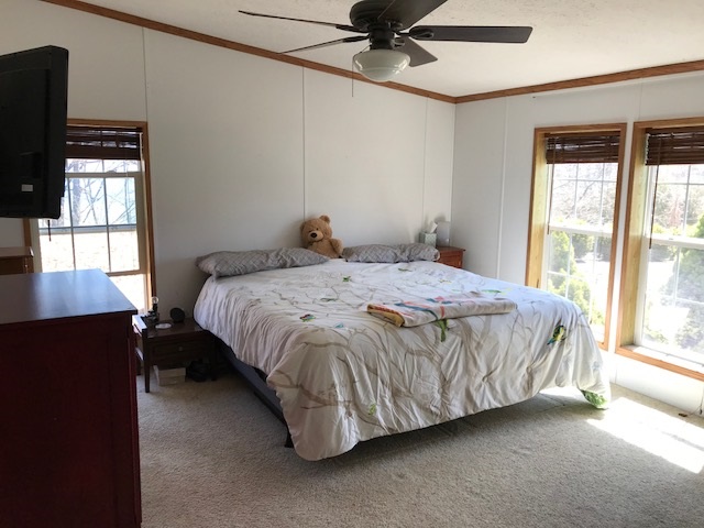 10504 Center Road Traverse City, MI 49686 - Photo 13 of 26 1854519-12.JPG
