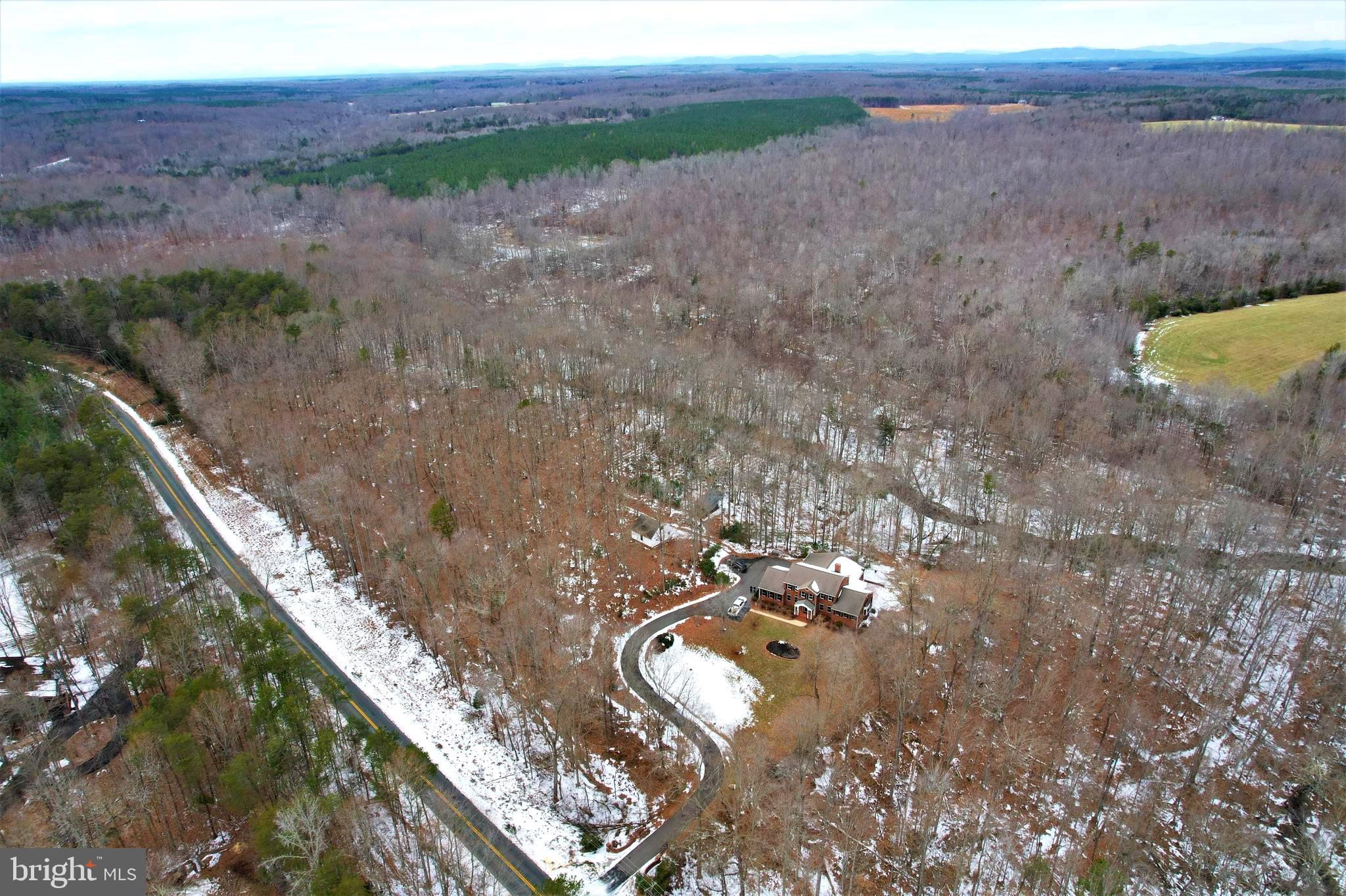 7815 Shannon Hill Road Louisa, VA 23093 - Photo 3 of 63