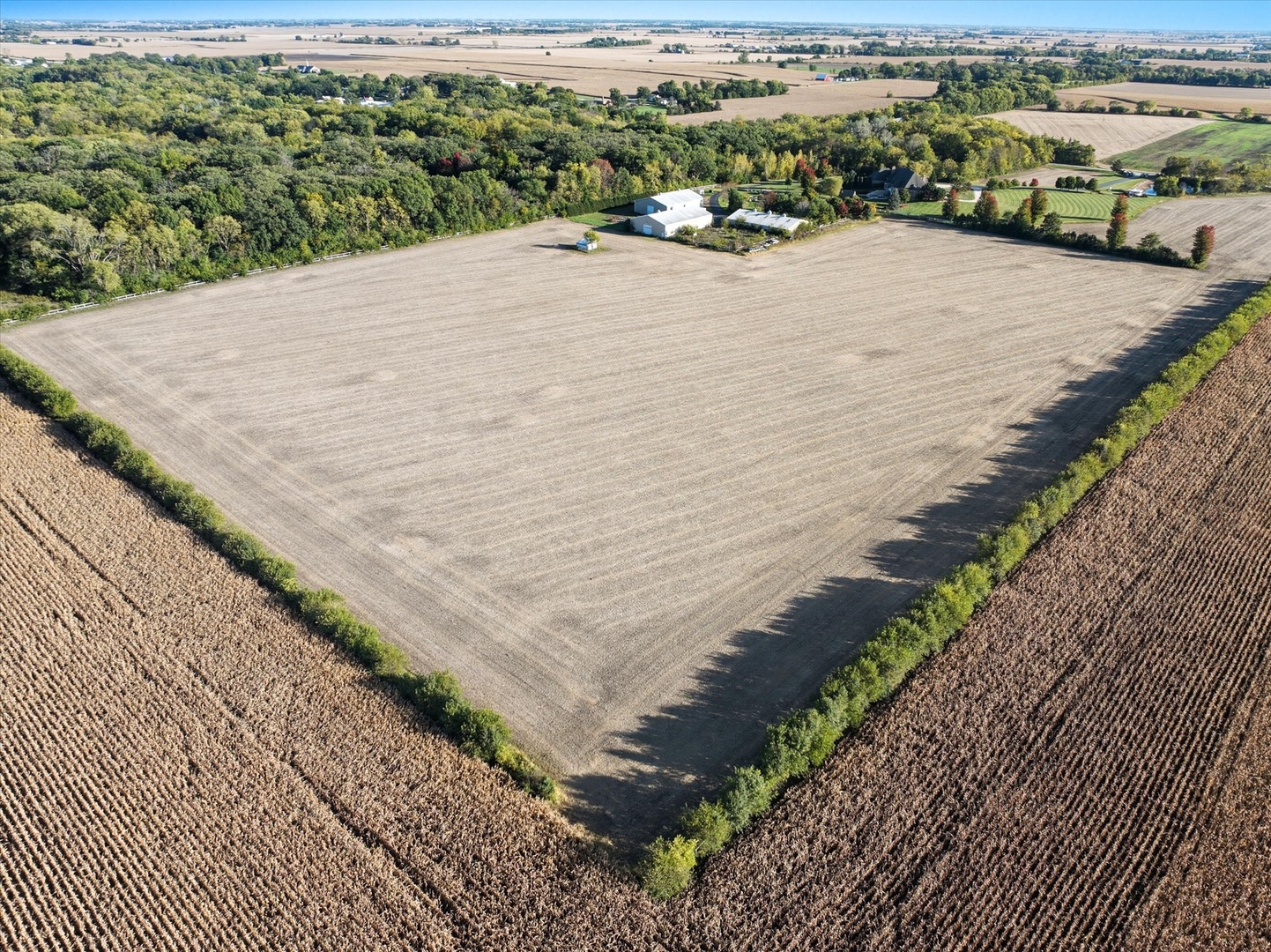 0 West Arsenal Road Manhattan, IL 60442 - Photo 13 of 18 a view of a dry yard with wooden fence