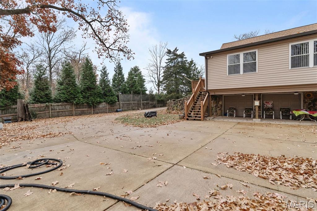 2108 Hillsboro Valley Park Road High Ridge, MO 63049 - Photo 11 of 53