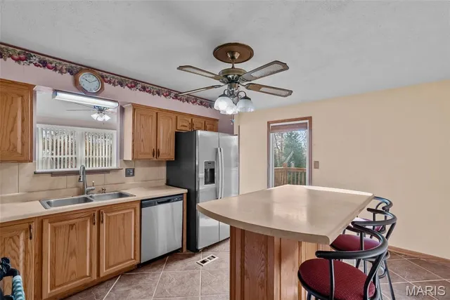 $329,900 | 2108 Hillsboro Valley Park Road, High Ridge, MO 63049