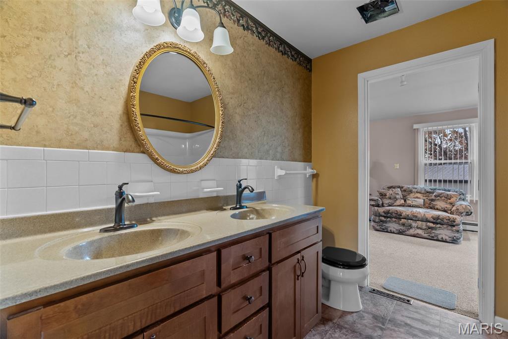 2108 Hillsboro Valley Park Road High Ridge, MO 63049 - Photo 35 of 53