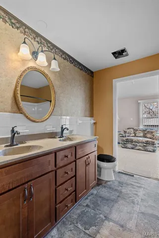 $329,900 | 2108 Hillsboro Valley Park Road, High Ridge, MO 63049