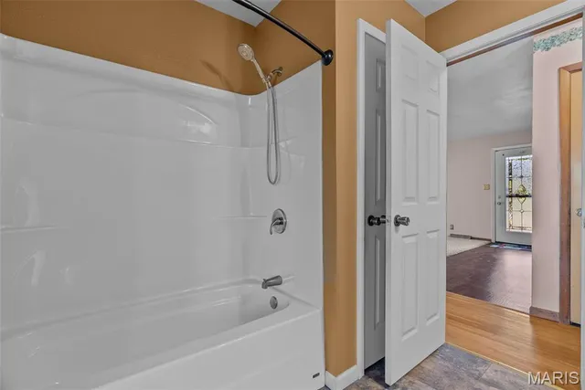 $329,900 | 2108 Hillsboro Valley Park Road, High Ridge, MO 63049