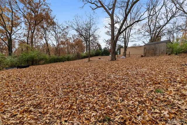 $329,900 | 2108 Hillsboro Valley Park Road, High Ridge, MO 63049