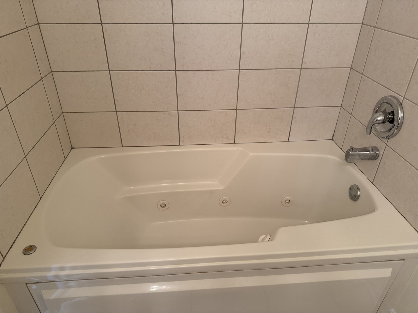 505 Goodwin Drive Bolingbrook, IL 60440 - Photo 19 of 29