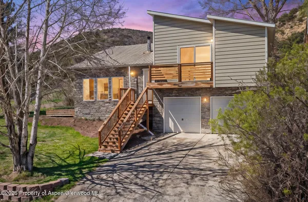 $385,000 | 1447 Mountain View Road, Meeker, CO 81641