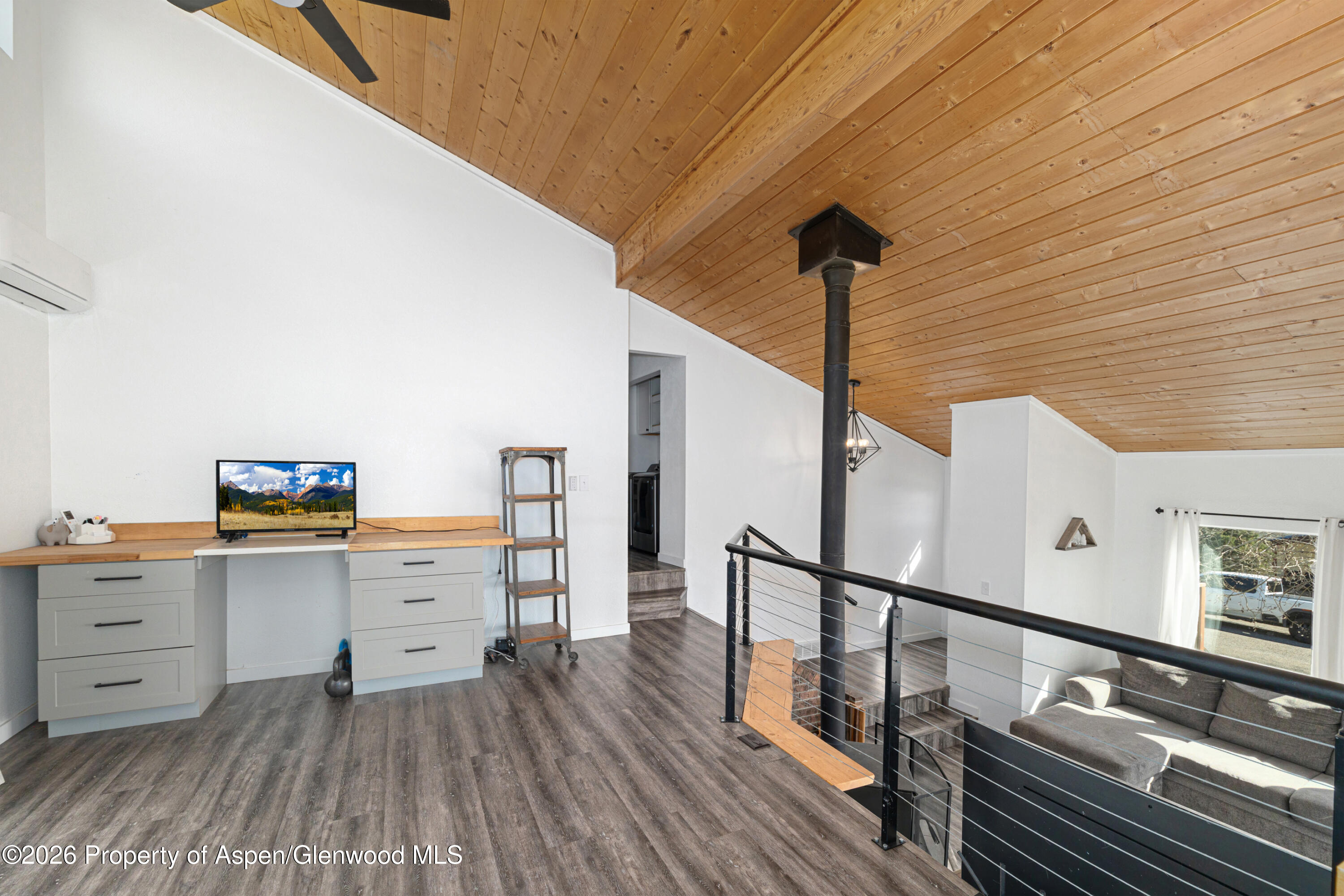 1447 Mountain View Road Meeker, CO 81641 - Photo 11 of 38 08