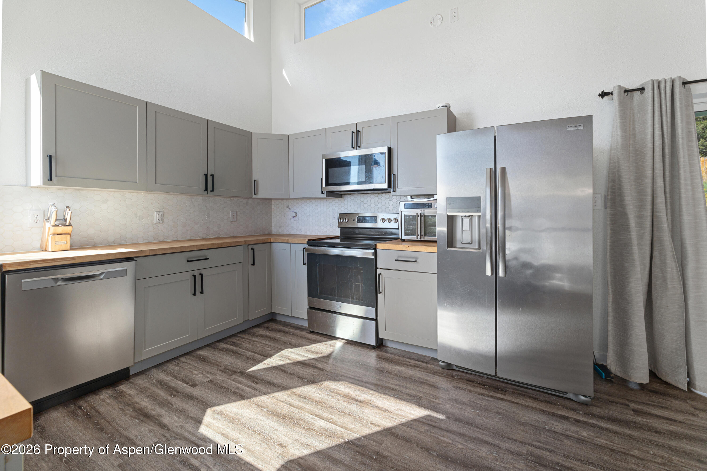 1447 Mountain View Road Meeker, CO 81641 - Photo 12 of 38 10 (1)