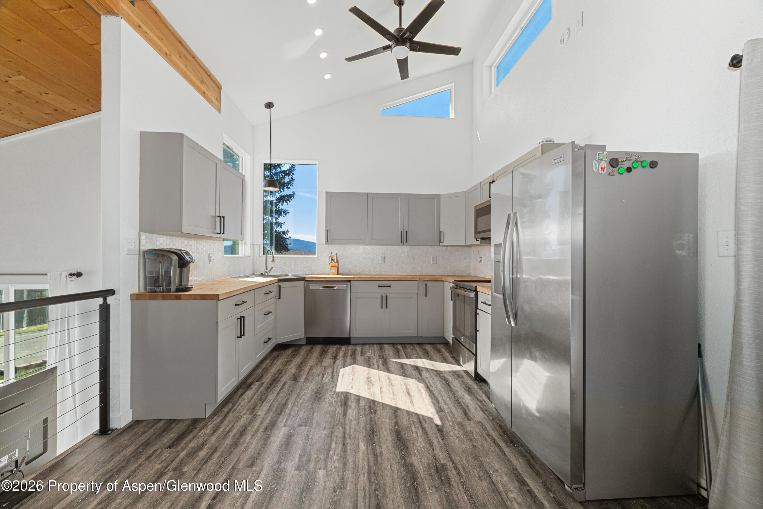 1447 Mountain View Road Meeker, CO 81641 - Photo 17 of 38 09