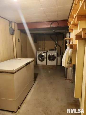 $149,900 | 239 West Fisk Street, Macomb, IL 61455