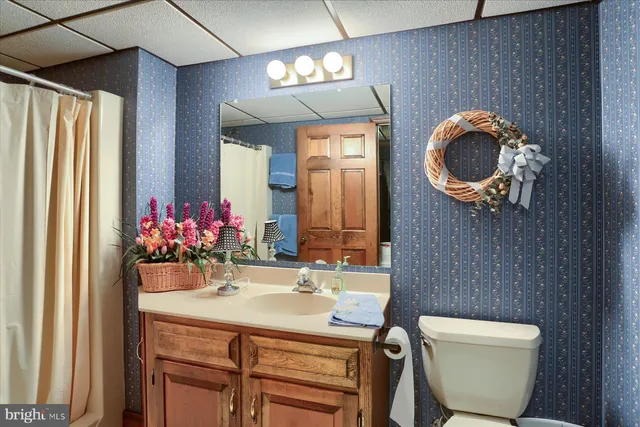 a view of a yard with snow