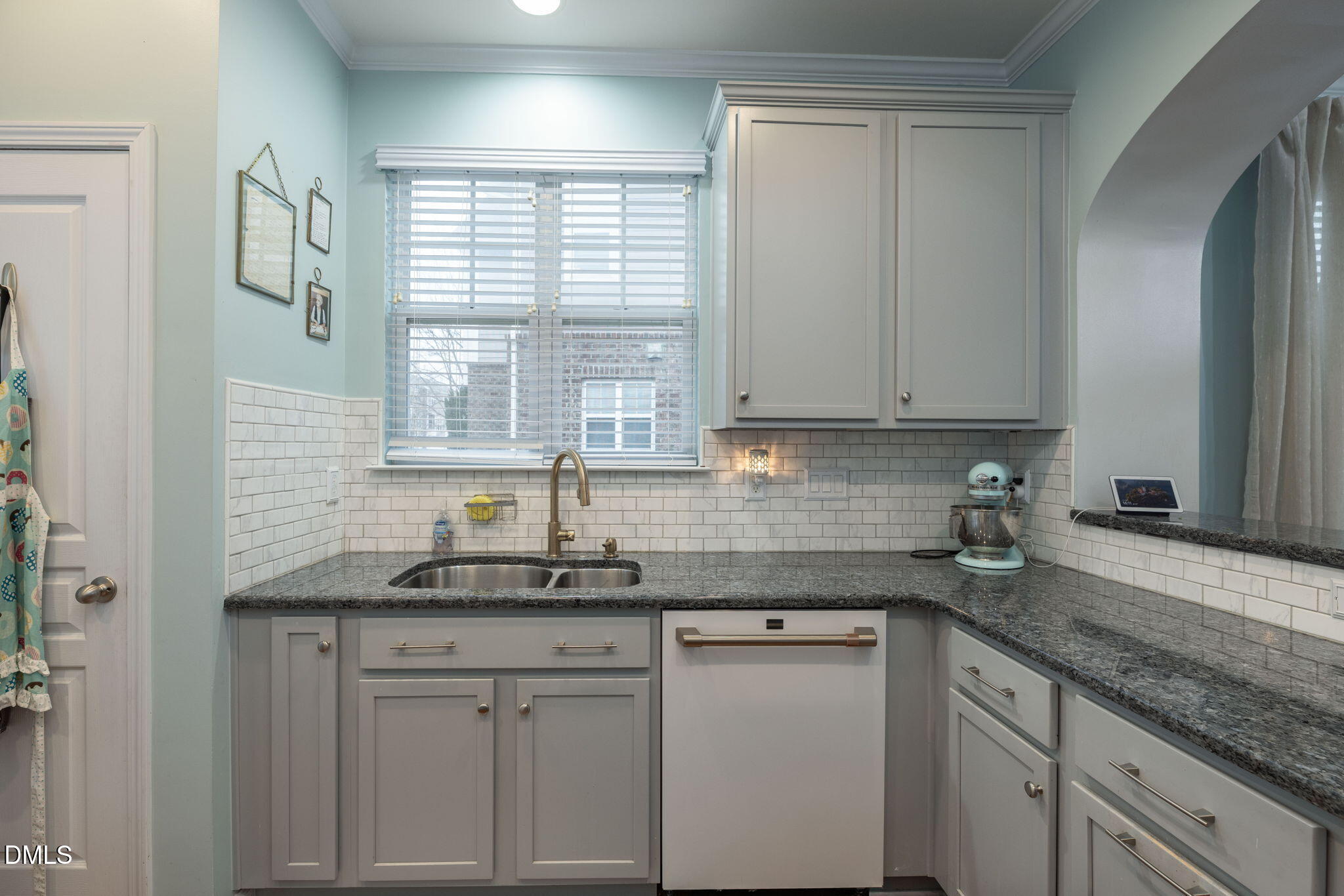 9145 Wooden Road Raleigh, NC 27617 - Photo 16 of 36 62-web-or-mls-8Y3A1269-Edit