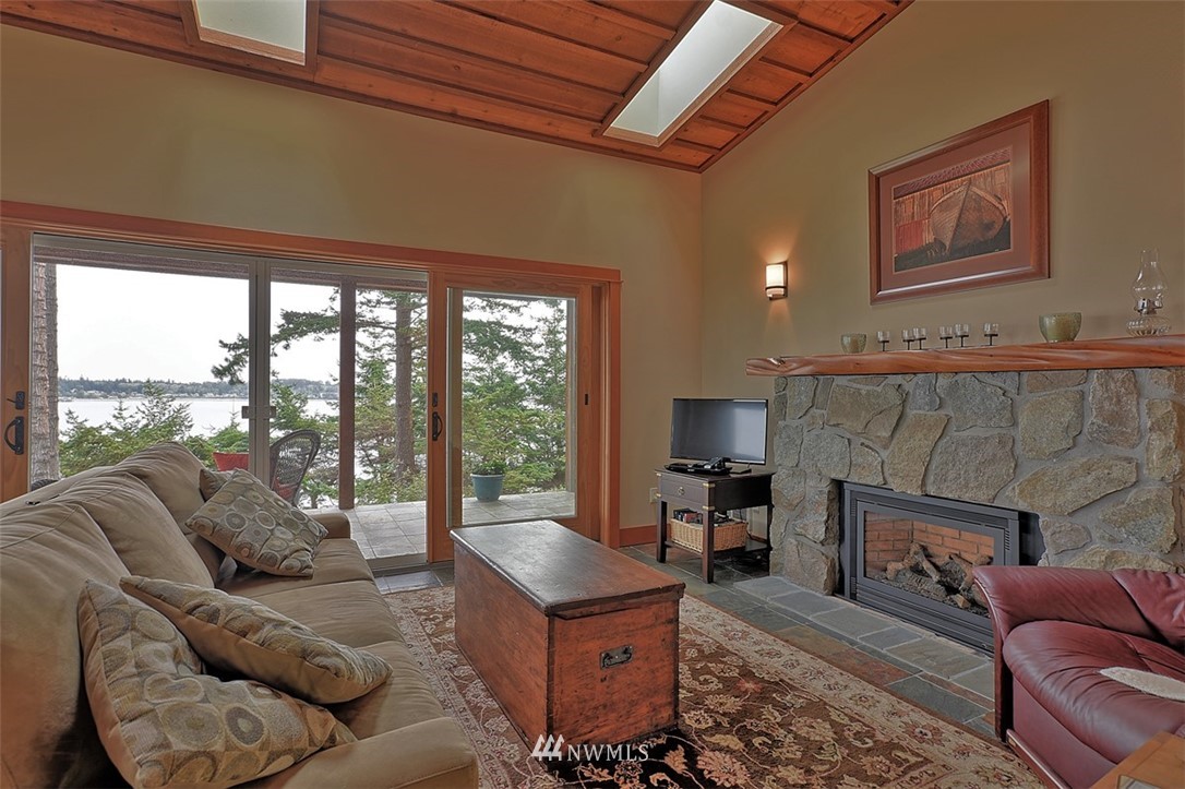 2227 North Nugent Road Lummi Island, WA 98262 - Photo 5 of 9