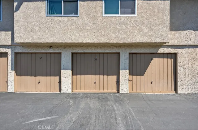 a view of an entrance to house
