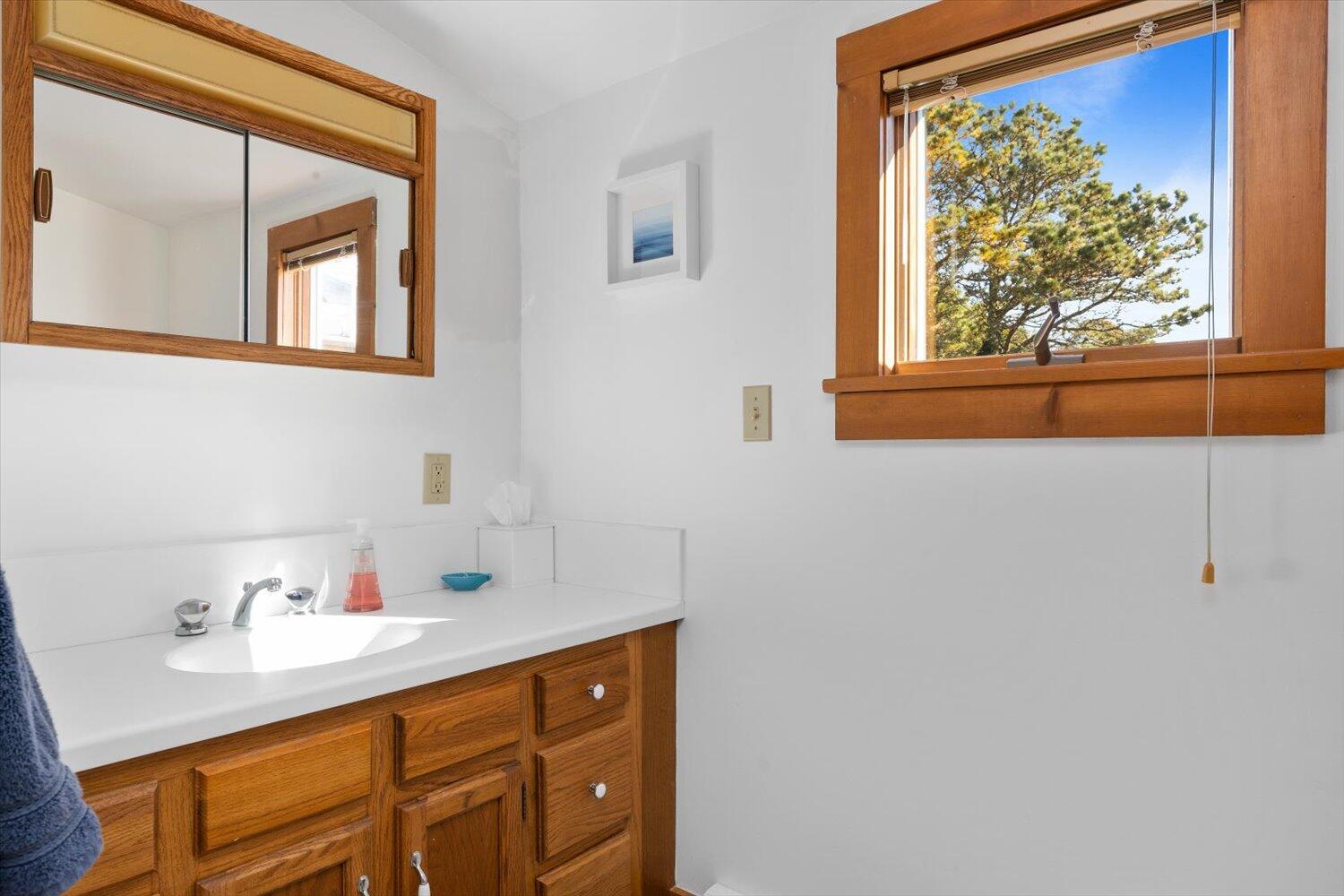 12 Squanto Drive Chatham, MA 02633 - Photo 19 of 41 private bath