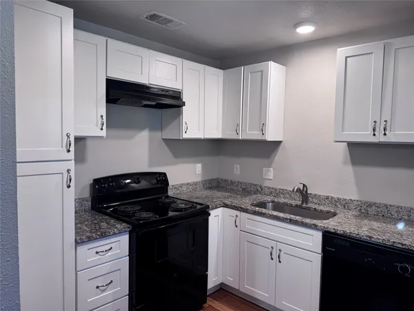 $500 | 901 Parmer Avenue, Unit 4, Killeen, TX 76541