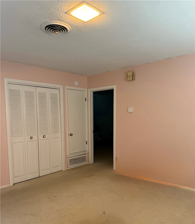 1118 Lincoln Street Alice, TX 78332 - Photo 20 of 32 a view of an empty room