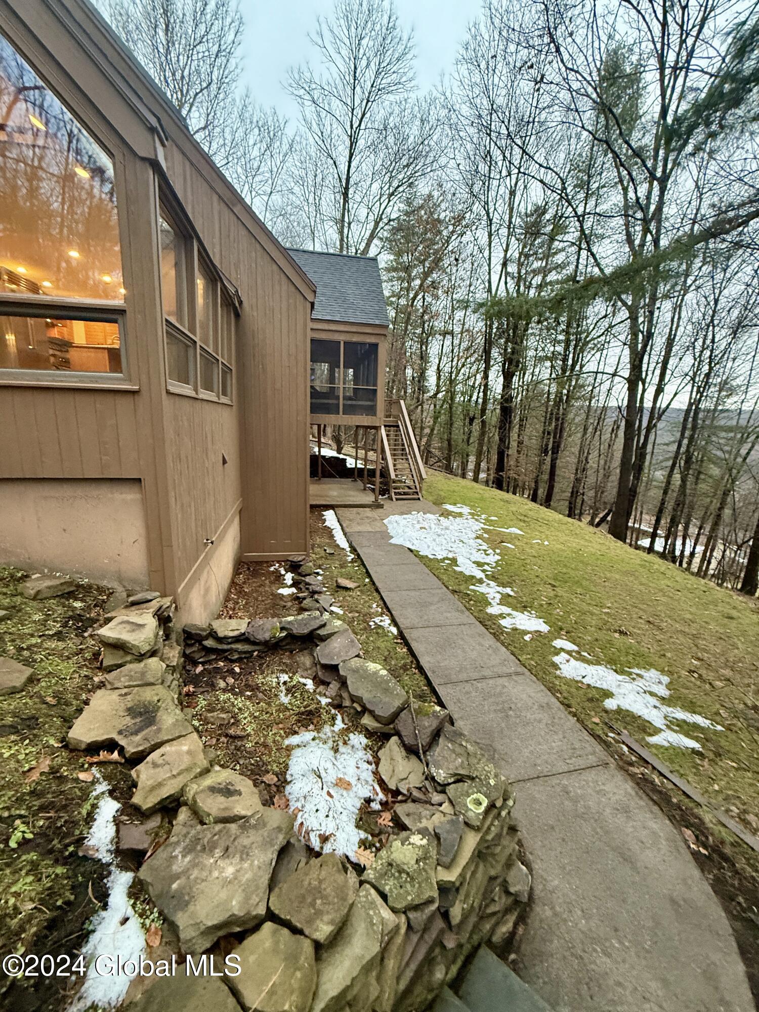 18 Brigham Road Oneonta, NY 13820 - Photo 3 of 97 IMG_8136 2
