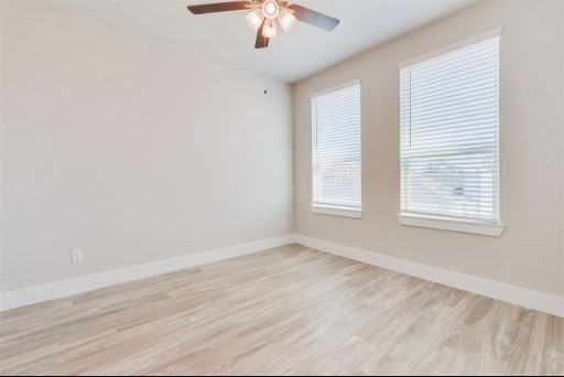 1741 Cove Crescent Houston, TX 77055 - Photo 29 of 42