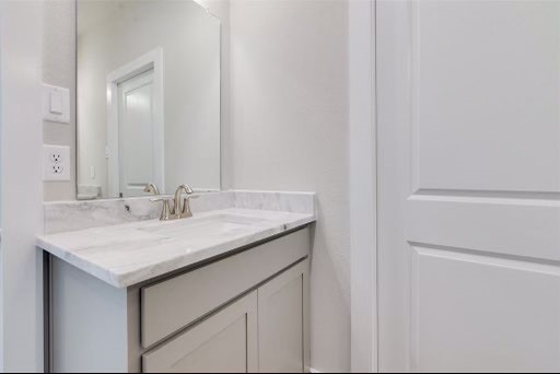 1741 Cove Crescent Houston, TX 77055 - Photo 35 of 42