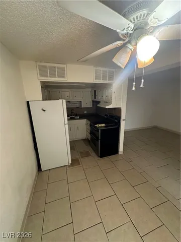 $850 | 818 South 7th Street, Unit 3, Las Vegas, NV 89101