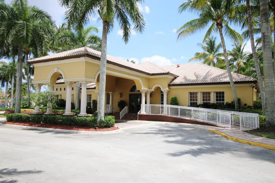 8565 Vía Serena Boca Raton, FL 33433 - Photo 29 of 37 Mizner Clubhouse