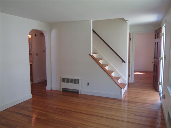 78 Pincushion Road Framingham, MA 01702 - Photo 4 of 23 Gallery Image 4