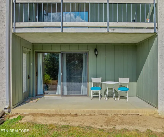 $374,909 | 526 Briarcliff Way, Unit 102, Pigeon Forge, TN 37863